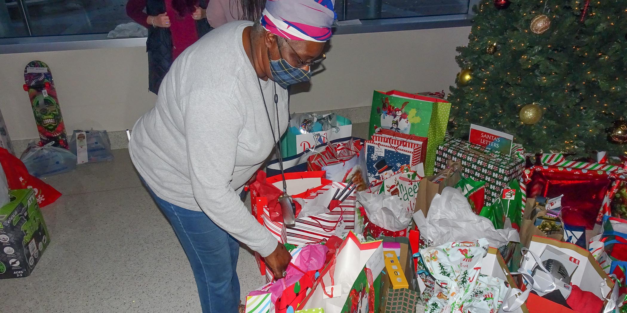 21A-0747-WiseSecretSanta