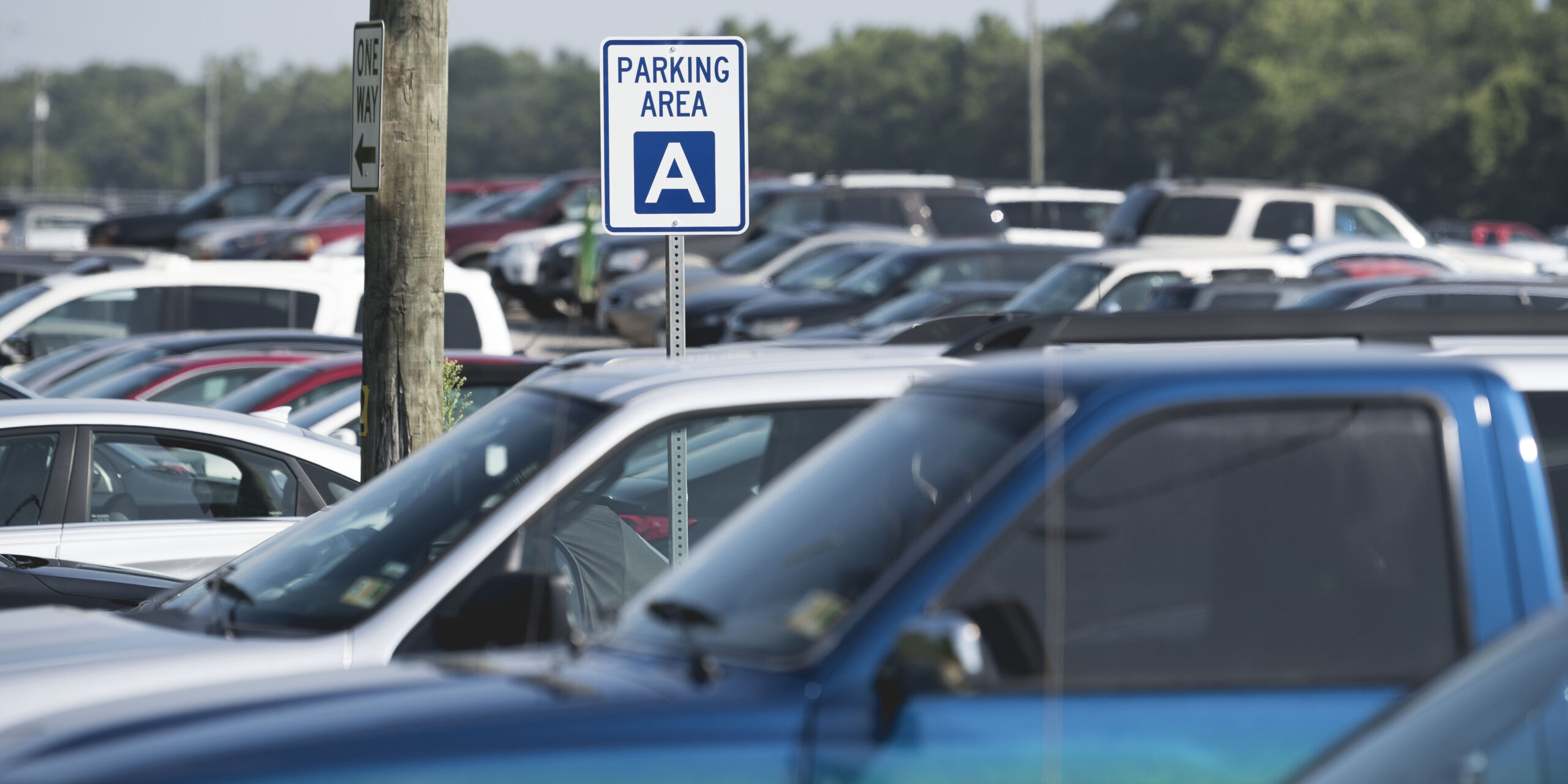Hidens Parking Signs